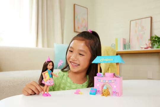 Barbie Chelsea Surprise Birthday Party