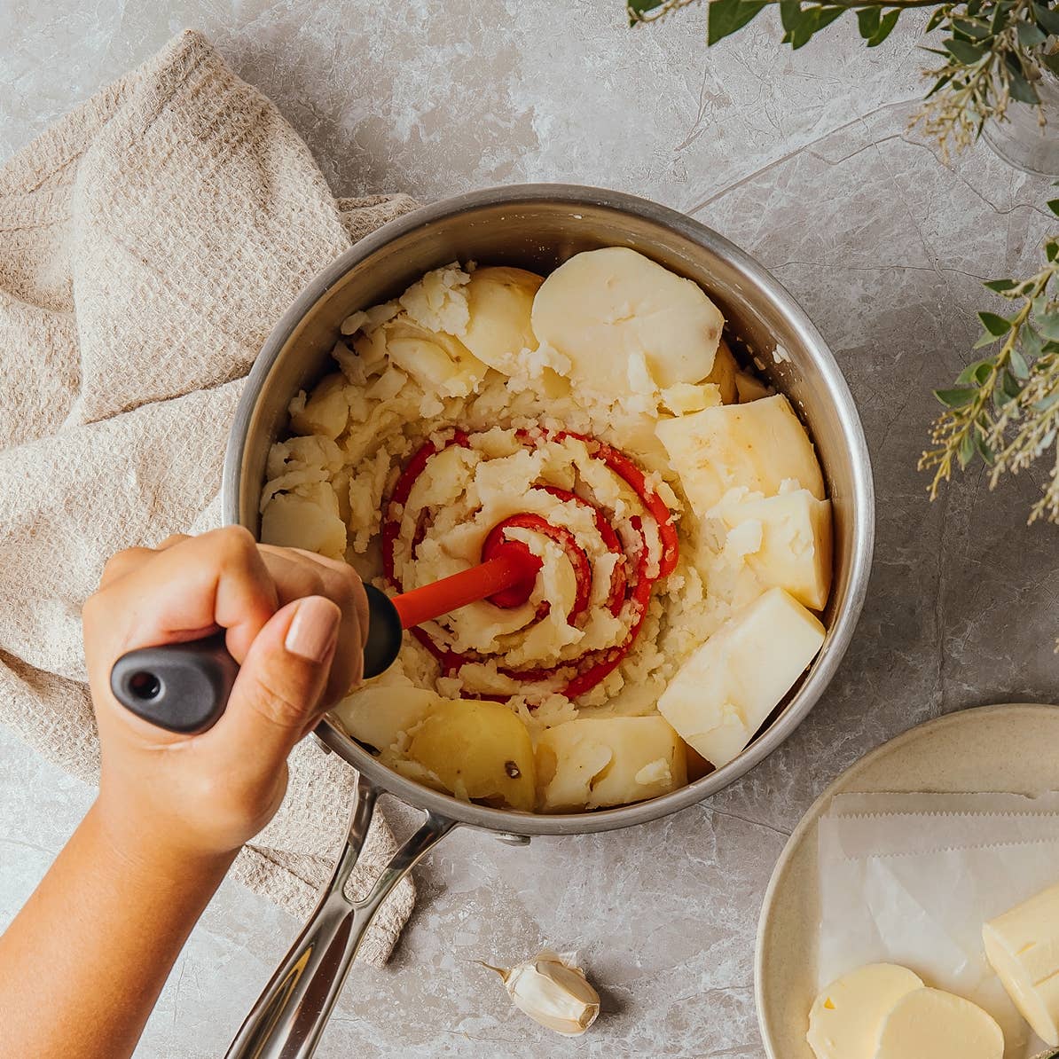Smood Lite® Potato Masher