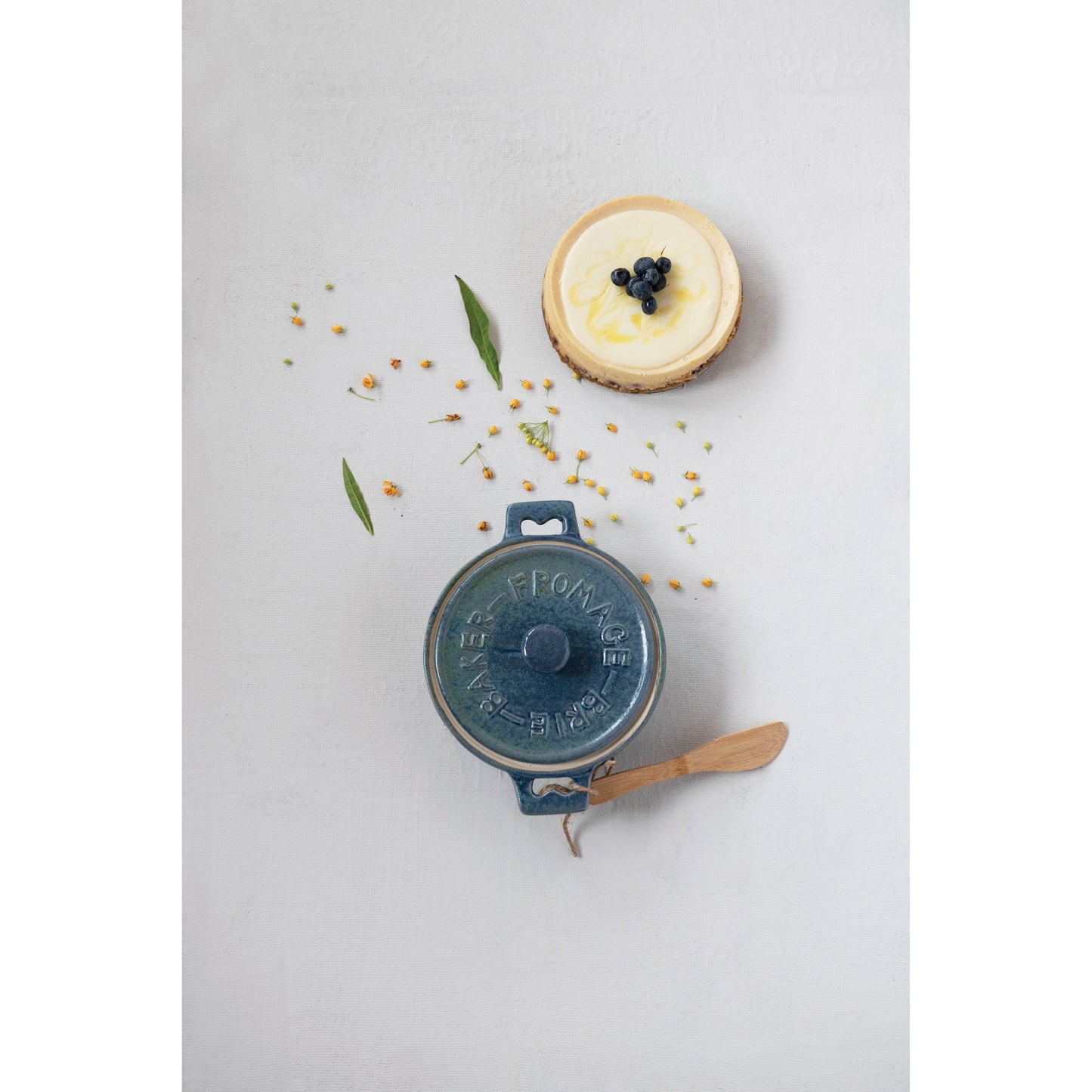 Blue Brie Baker with Bamboo Spreader