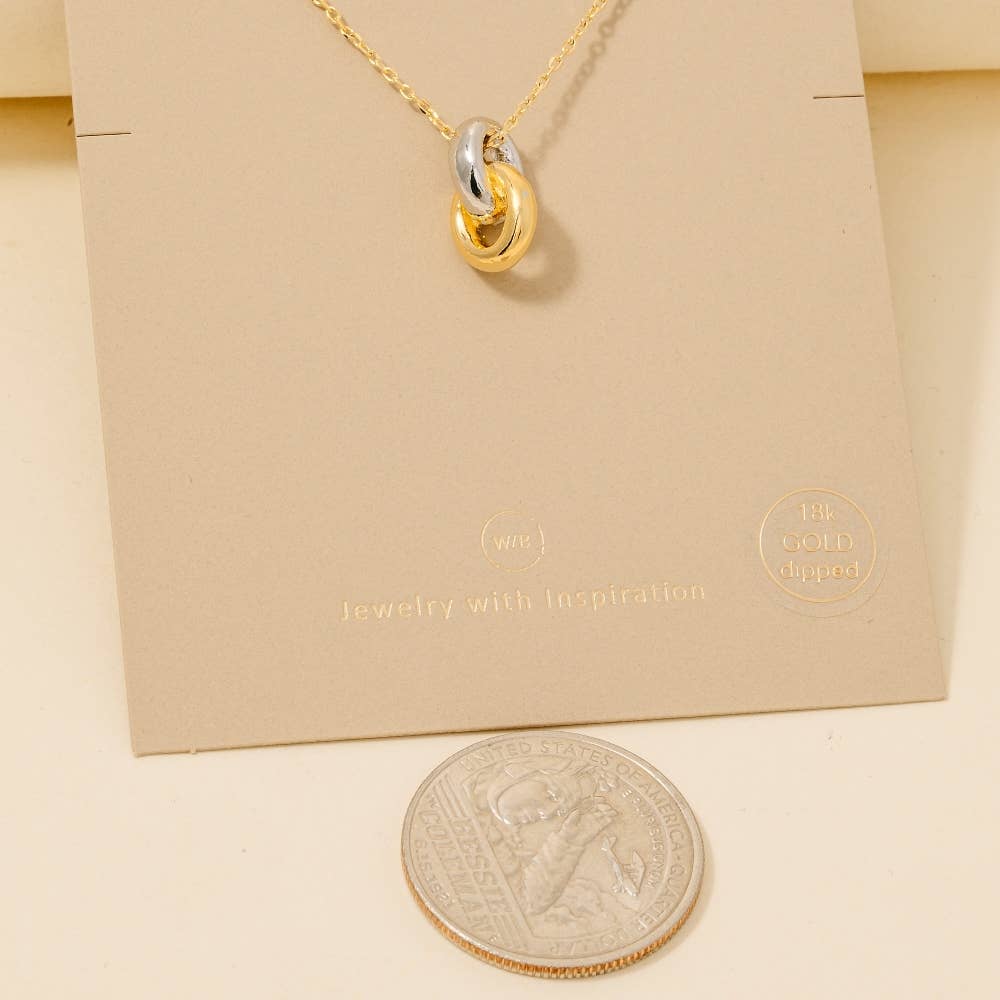 Ring Link Pendant Necklace