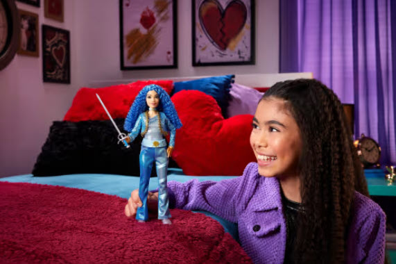 Disney Descendants: The Rise of Red - Chloe Charming