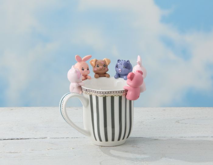Favorite Furiends - Kitty