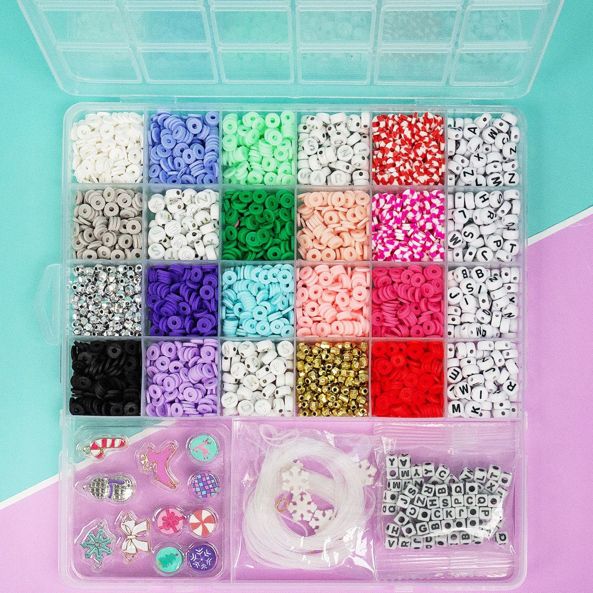 Holly Jolly Jewelry Case and Bead Set