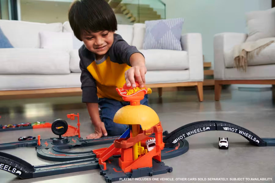 Hot Wheels® City Burger Drive-Thru Playset