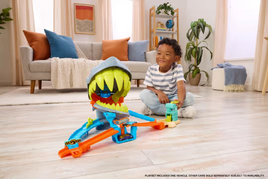 Hot Wheels Shark Chomp Beach