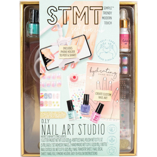 D.I.Y. Nail Art Studio